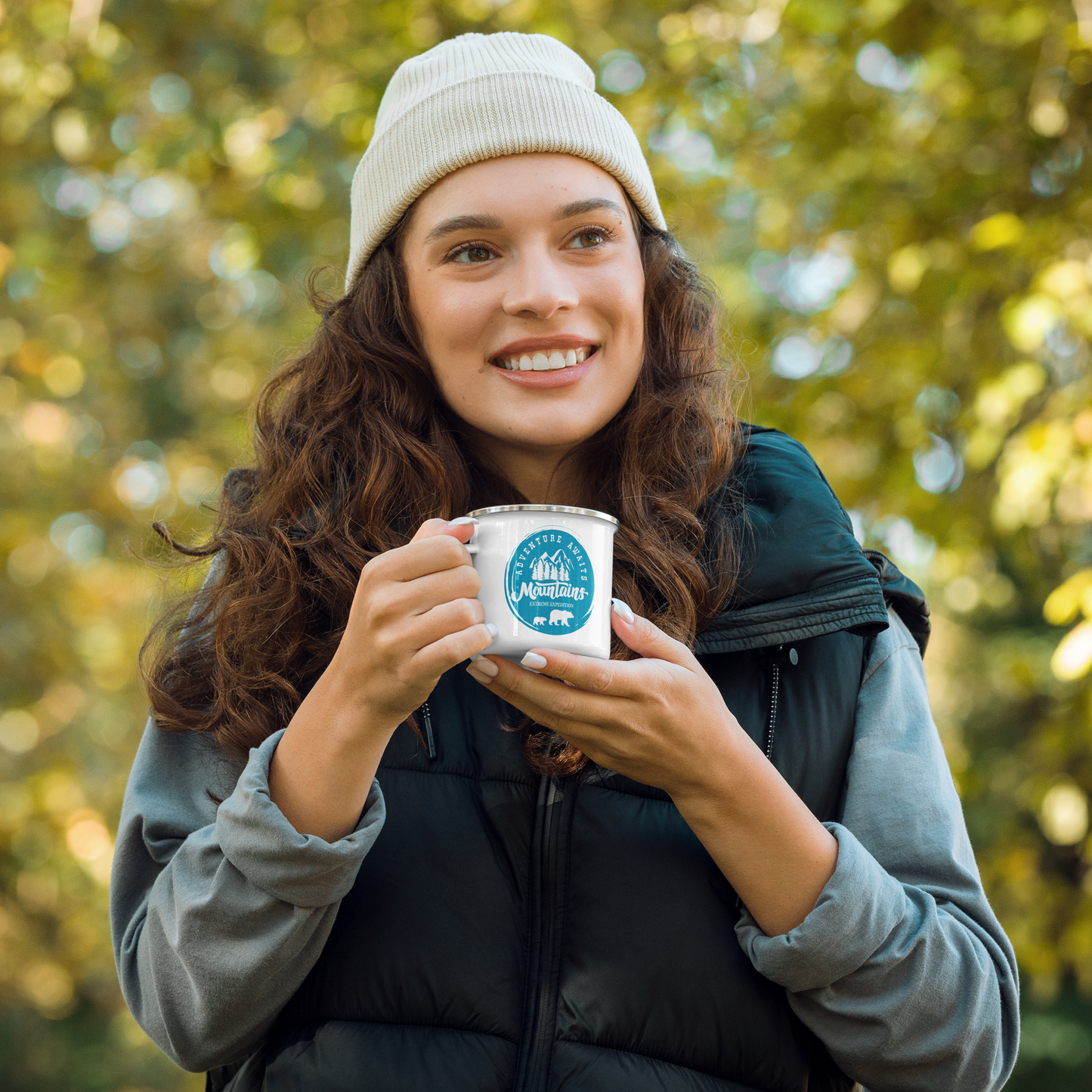 Enamel Camper Mug "Mountains Are Calling and Adventure Awaits" with Bear Family and Mountain Graphic, Perfect for Camping & Hiking